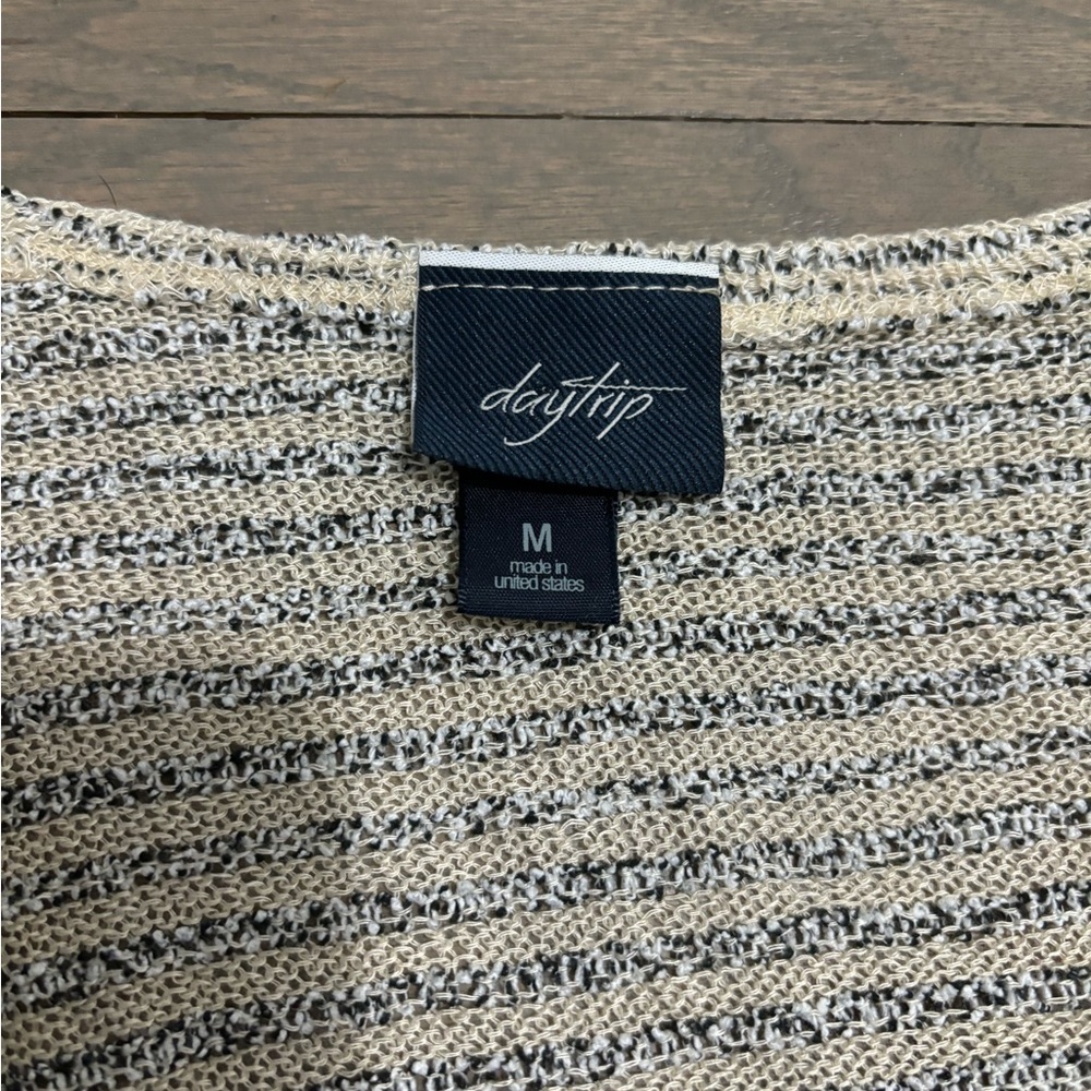 Daytrip Striped Long Sleeve Duster Women’s Medium - Picture 3 of 6